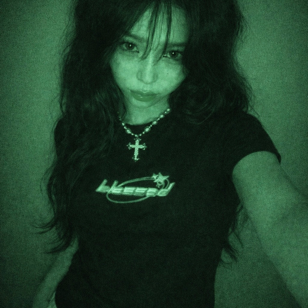 NIVEUS BLESSED TEE